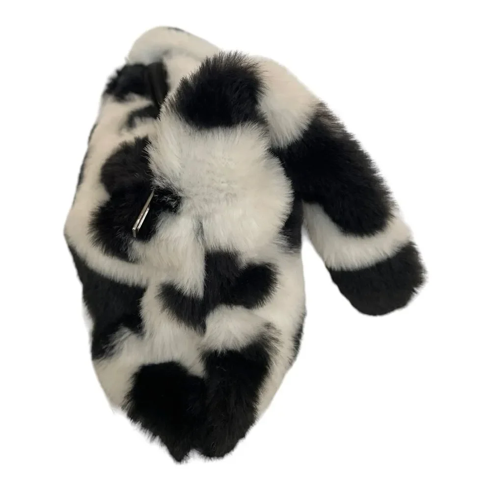 FAUX FUR BLACK AND WHITE ZIP BAG‎